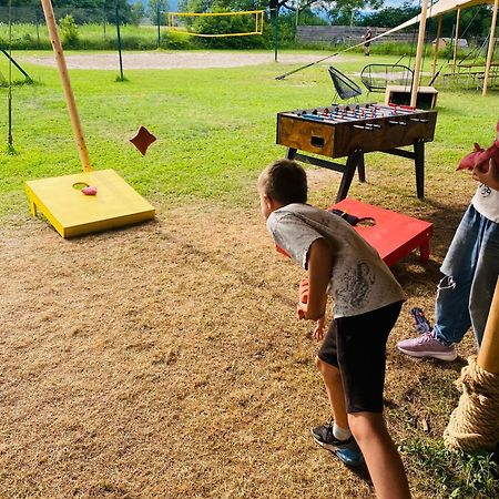 Greenvalleyglamping Sesce Pri Preboldu Eksteriør billede