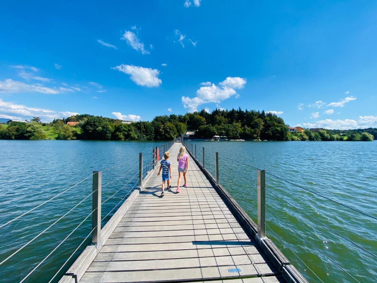 Greenvalleyglamping Sesce Pri Preboldu Eksteriør billede