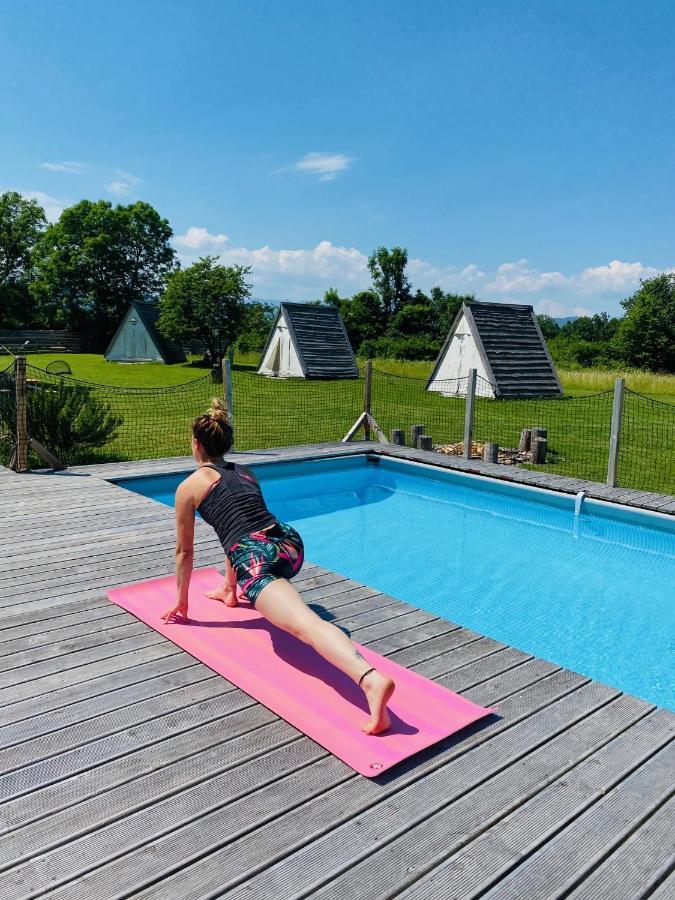Greenvalleyglamping Sesce Pri Preboldu Eksteriør billede