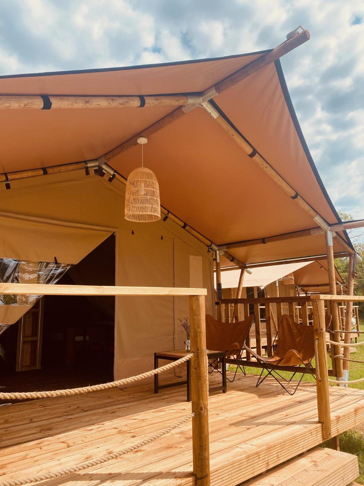 Greenvalleyglamping Sesce Pri Preboldu Eksteriør billede